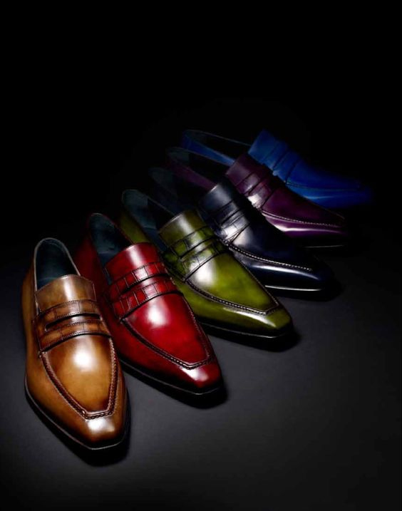 各種顏色的男士樂福鞋